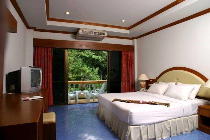 Aparthotel Ratana Hill Patong Exterior foto