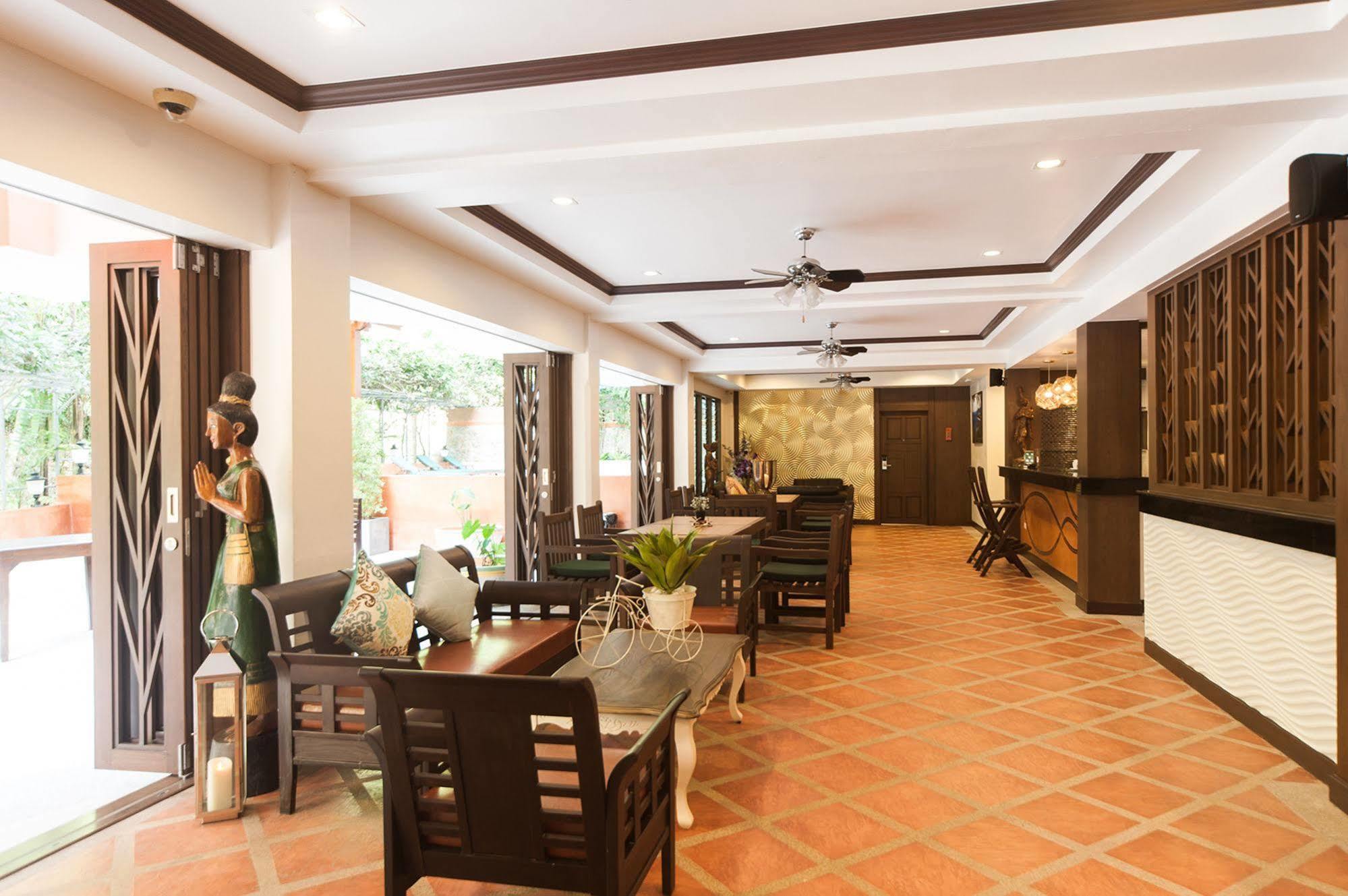 Aparthotel Ratana Hill Patong Exterior foto
